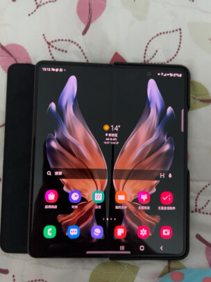 三星W22 5G手机好吗？图文评测曝光