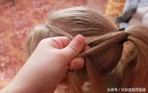 怎样盘发好看又简单？5款优雅盘发教程