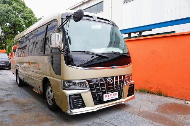 考斯特商务车7座价格尺寸？丰田海狮考斯特七座图片