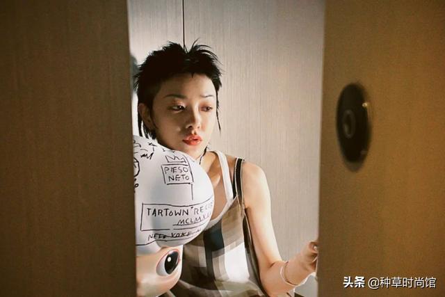 女生短发发型图片帅气？6款短发时髦减龄又显脸小
