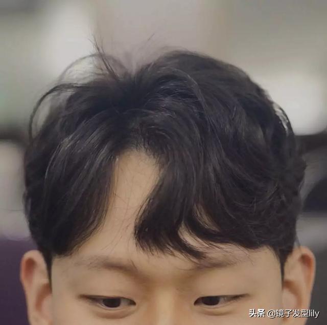 男士最新流行发型图片？2020新流行男士烫发18款