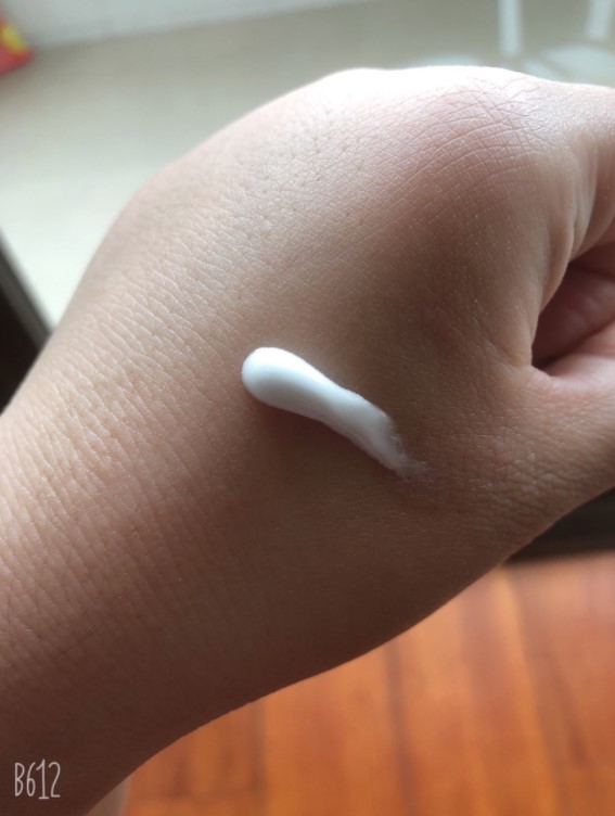 哆啦a梦素颜霜怎么样?薇娅推荐懒人霜亲自分享 哆啦a梦素颜霜怎么样?薇娅推荐懒人霜亲自分享