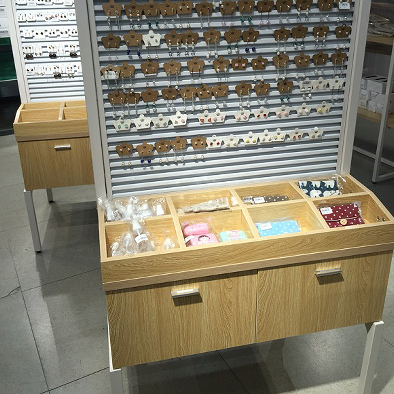 整洁的耳环首饰展示柜,你选对了吗? 整洁的耳环首饰展示柜,你选对了吗?