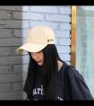 走青春活力路线？你可能缺少一顶帽子